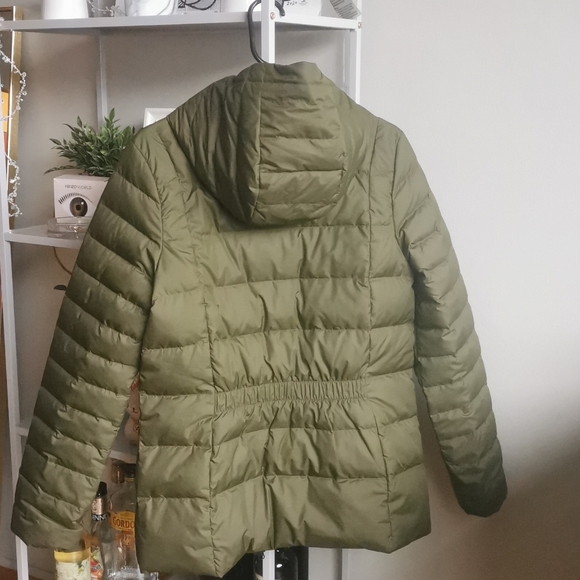 Nike Women's Down Puffa Jacket - Picture 4 of 4